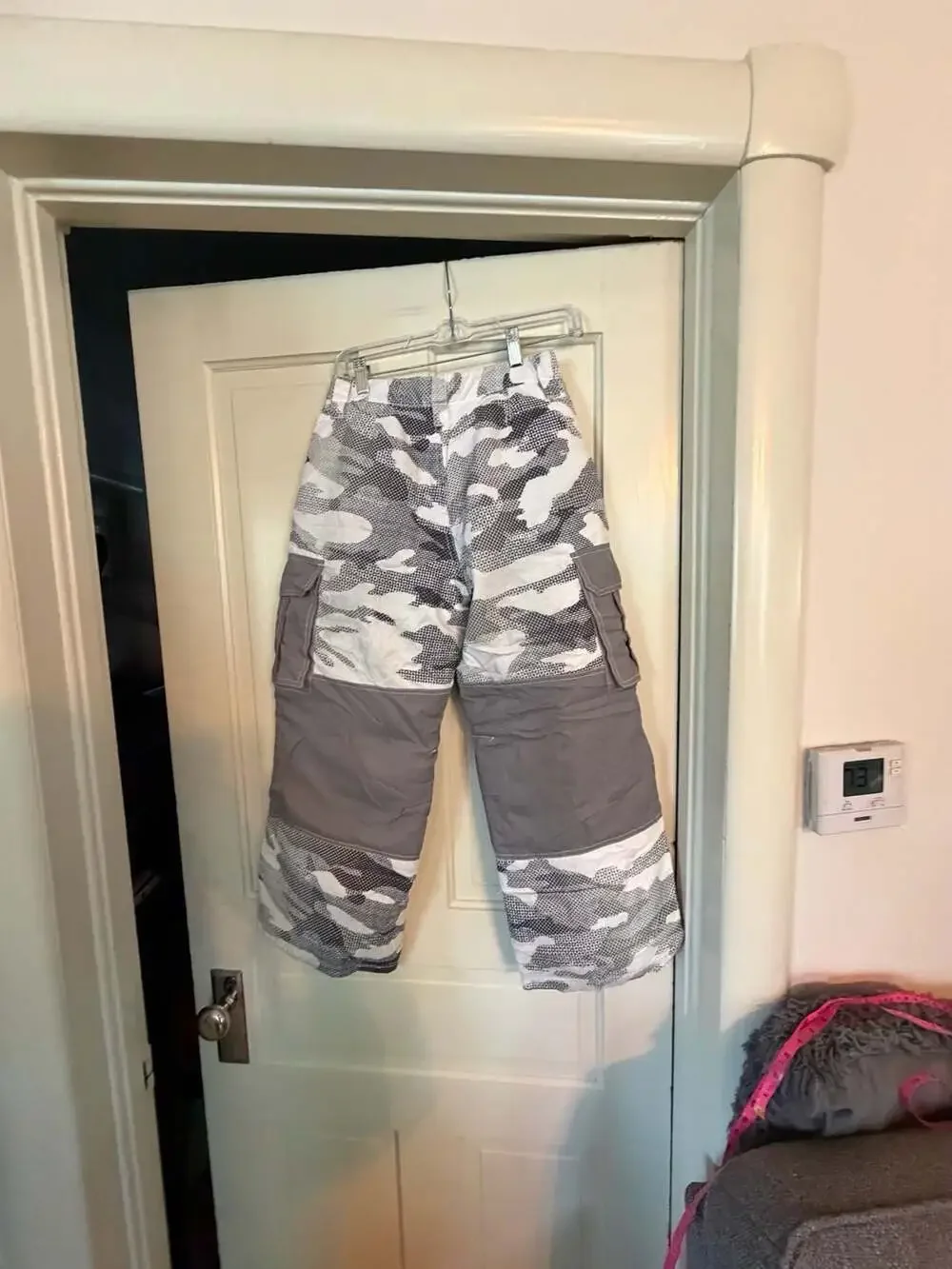Old Navy White and Grey Pixel Camo Cargo Pants Size 12